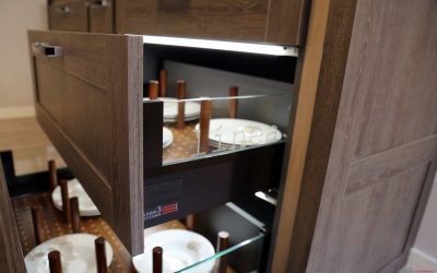 Dónde guardar la vajilla en la cocina