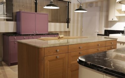 Diseño de cocinas clásicas con aire renovado