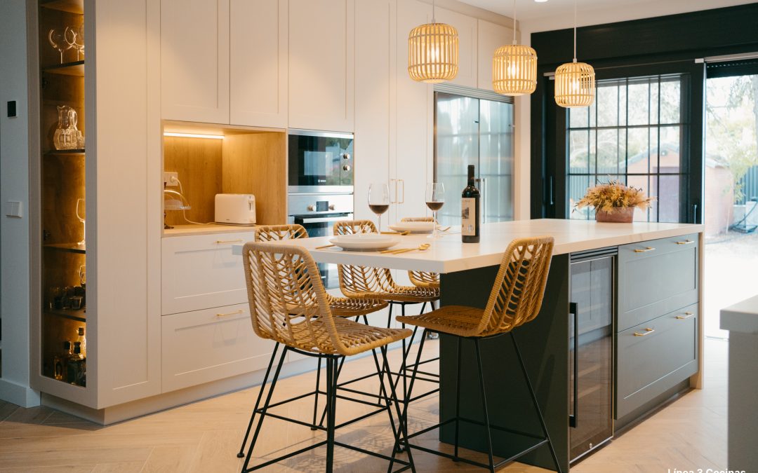 15 Cocinas Abiertas que te inspirarán para tu proyecto.