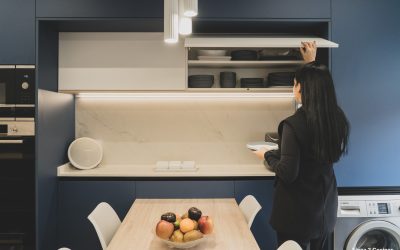 Azul Índigo y Otras Tonalidades que Marcan Tendencia en Cocinas de Diseño